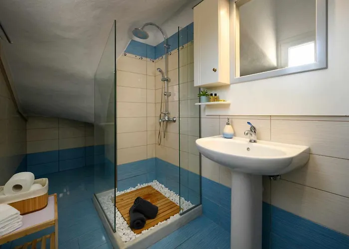 Apartament Alina Lefkimmi