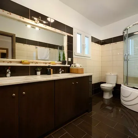 Alina Apartment